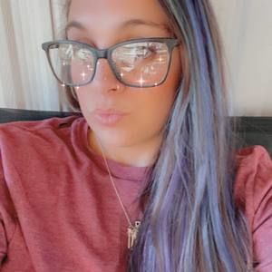 Meet your Posher, Alena